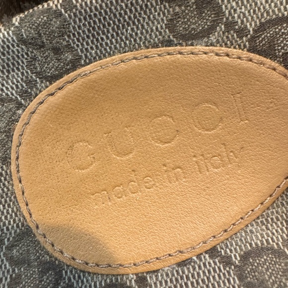 Authentic Gucci Beige Monogram MENS Buckle Slides - Picture 9 of 11